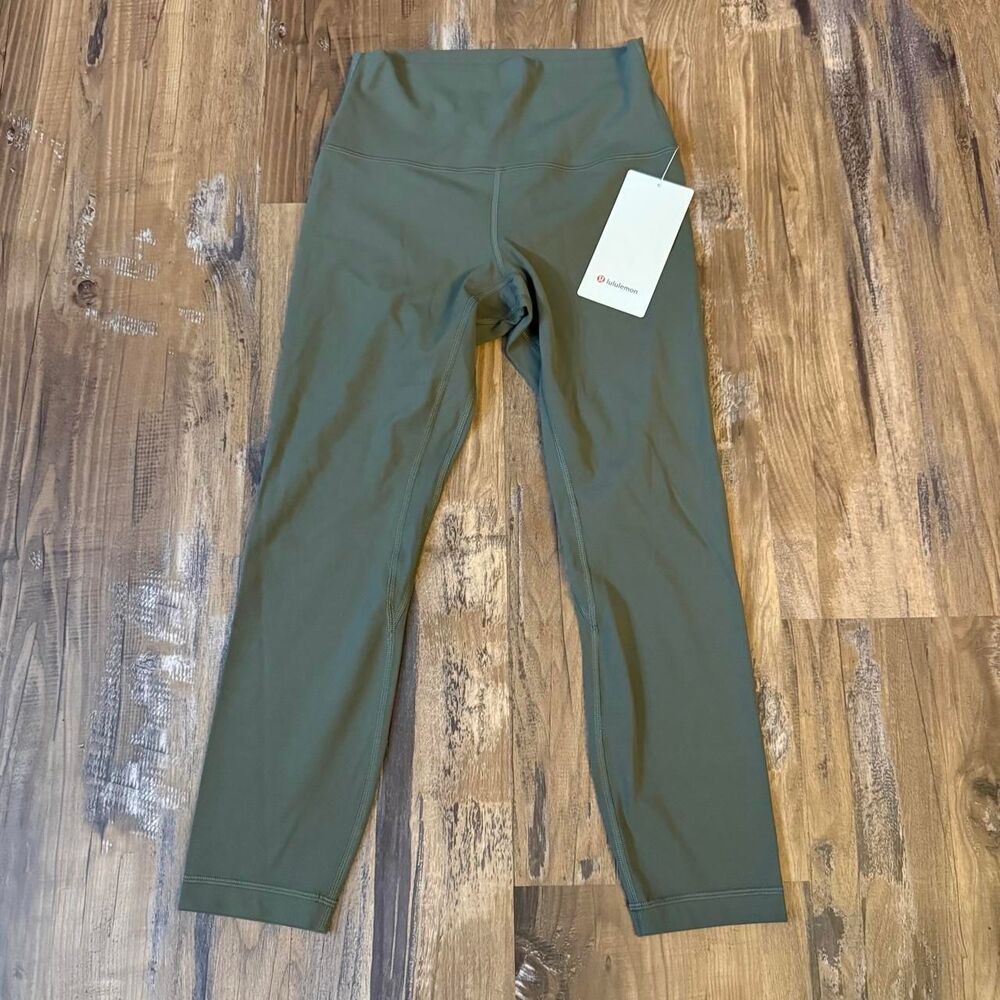 NWT- Lululemon Align High Rise 23” high rise Leggings in Army Green size 6